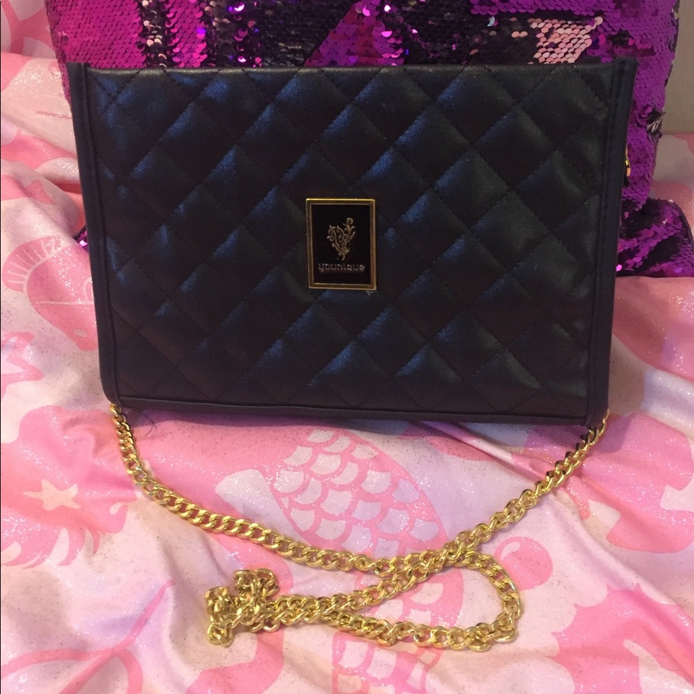 Younique bag
